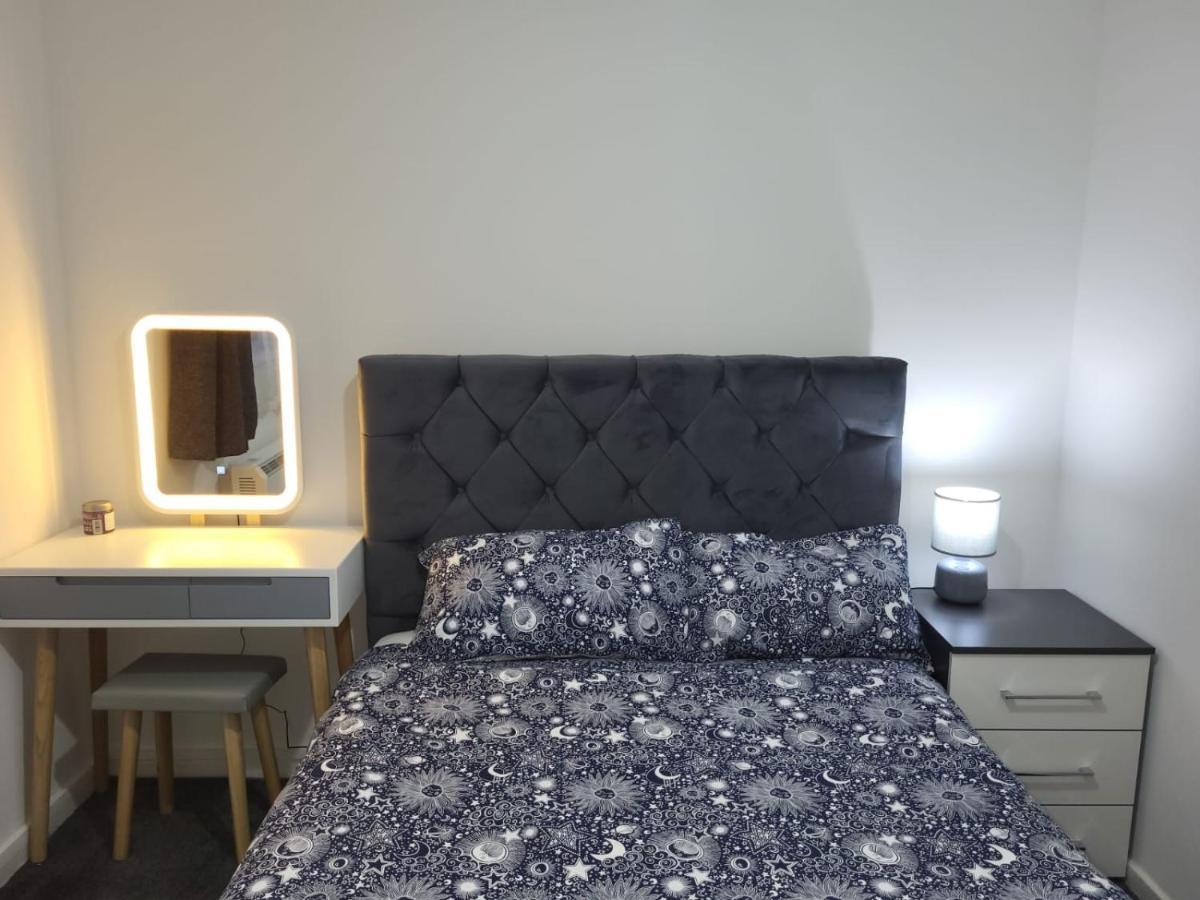 Apartment Delight Apartment, Close To Excel, City Airport & O2! *